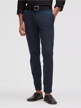 ABC Slim-Fit Trouser 32L
Warpstreme